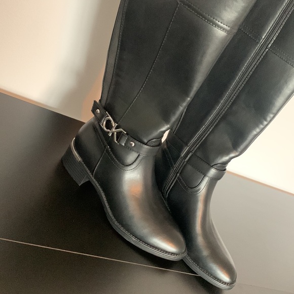 NWOT Women's Daphny Pointy Toe Block Heel Casual Regular Boots - Picture 14 of 16